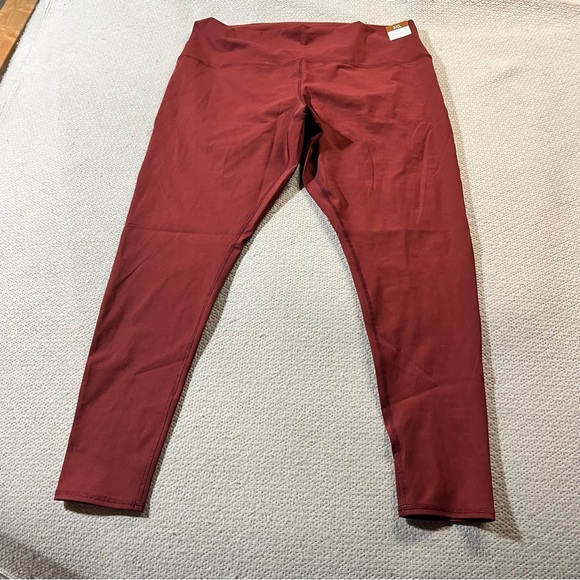 ⭐️ Decathlon Maroon Burgundy Red Pull On Active Leggings size XXXL NWT - Picture 1 of 5